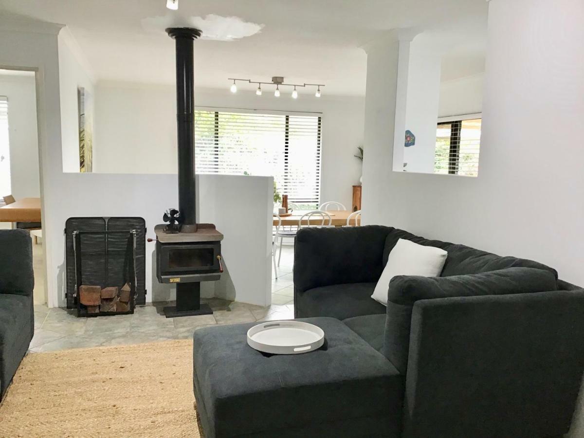 Villa Hakea Haven à Dunsborough Extérieur photo